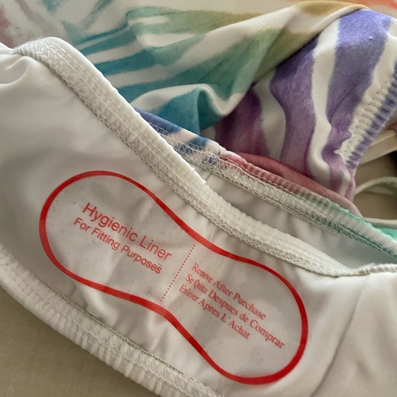 WILDFOX ONE-PIECE SWIMSUIT - Picture 7 of 7